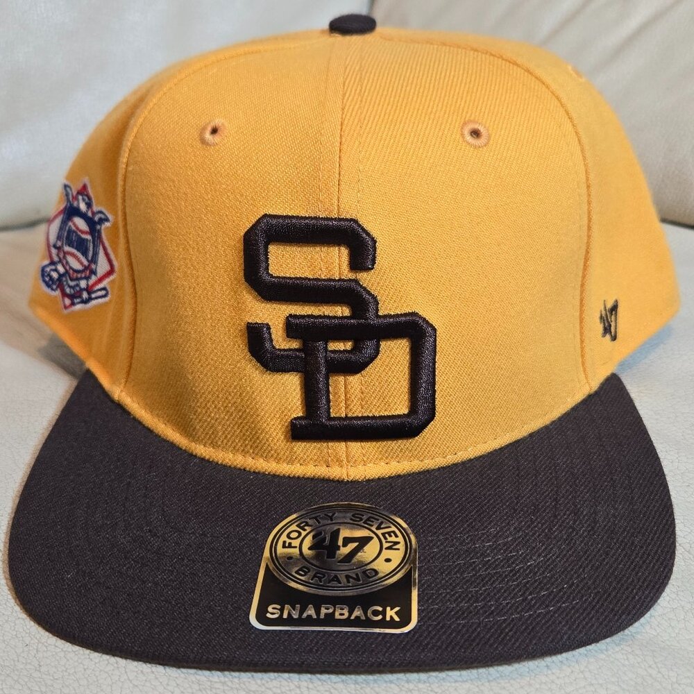 Vintage San Diego Padres Padres SnapBack American Needle Cooperstown Collection
